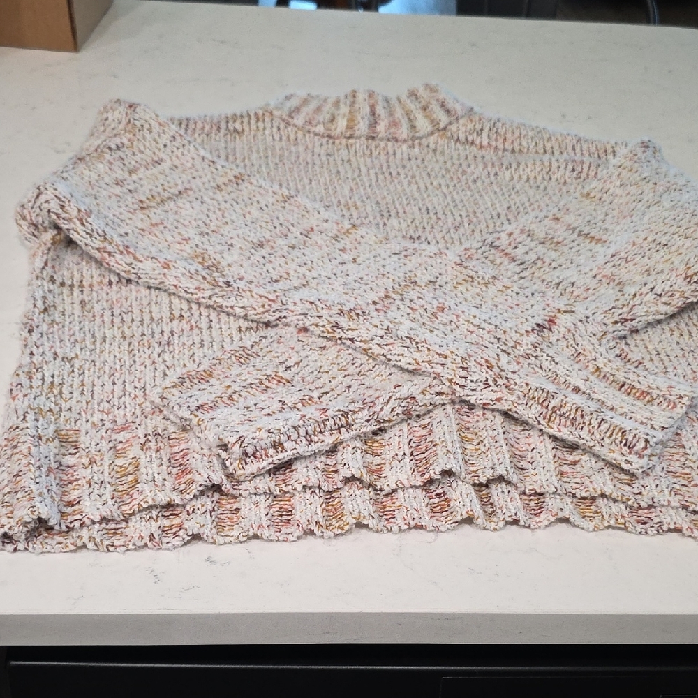 SO Cream Multicolor Turtleneck Sweater